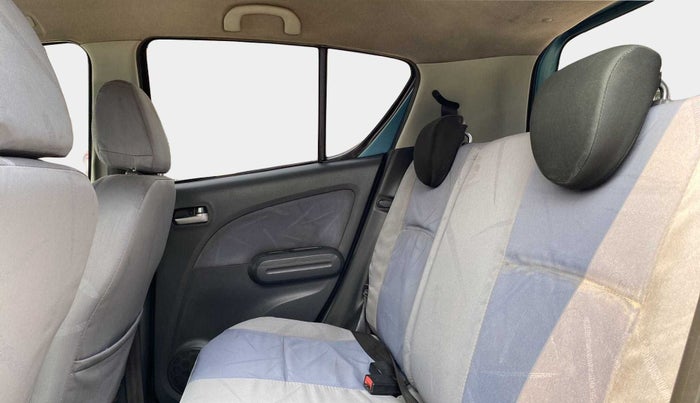 2010 Maruti Ritz VXI GENUS, Petrol, Manual, 75,689 km, Right Side Rear Door Cabin