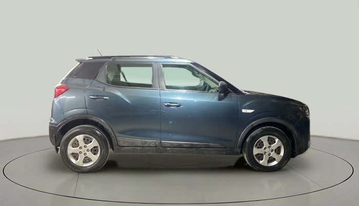 2020 Mahindra XUV300 W6 1.5 DIESEL AMT, Diesel, Automatic, 14,828 km, Right Side View