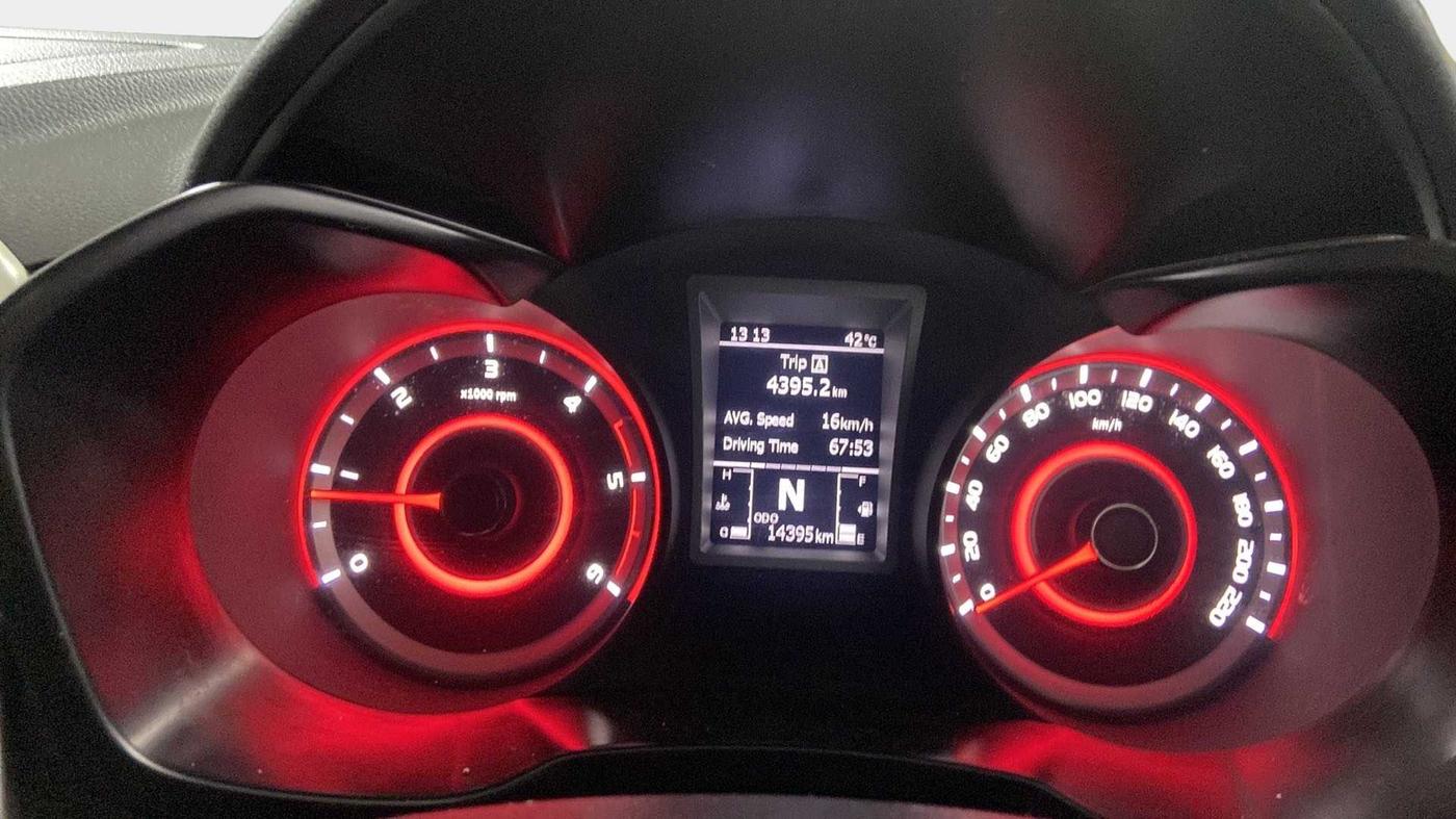 2020 Mahindra XUV300 W6 1.5 DIESEL AMT, Diesel, Automatic, 14,828 km, Odometer Image