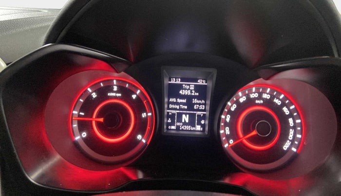 2020 Mahindra XUV300 W6 1.5 DIESEL AMT, Diesel, Automatic, 14,828 km, Odometer Image