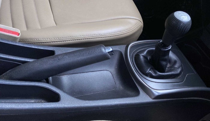 2014 Honda City 1.5L I-DTEC V, Diesel, Manual, 80,819 km, Gear Lever