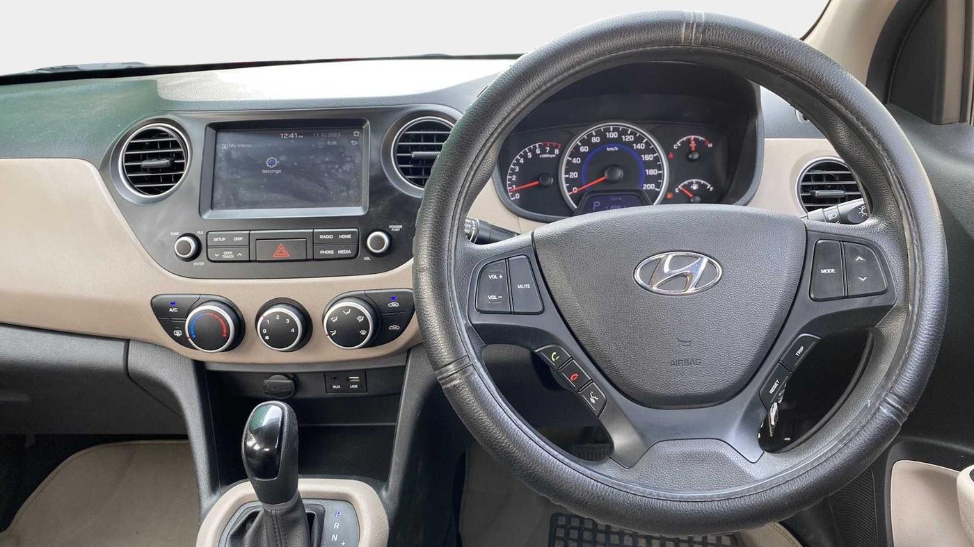 2019 Hyundai Grand i10 SPORTZ AT 1.2 KAPPA VTVT, Petrol, Automatic, 21,414 km, Steering Wheel Close Up