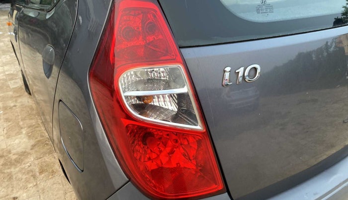 2015 Hyundai i10 ERA 1.1, Petrol, Manual, 86,372 km, Left tail light - Minor scratches