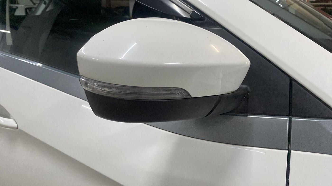 2018 Tata NEXON XZA PLUS PETROL, Petrol, Automatic, 42,647 km, Pedals