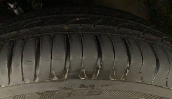 2015 Honda Jazz 1.2L I-VTEC V AT, Petrol, Automatic, 53,306 km, Left Front Tyre Tread