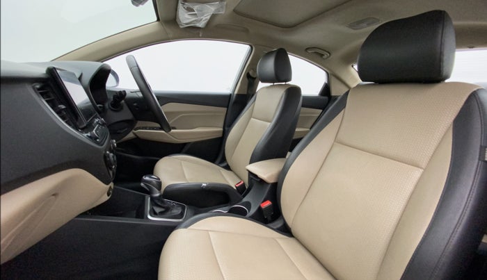 2020 Hyundai Verna SX (O) 1.5 CRDI AT, Diesel, Automatic, 91,500 km, Right Side Front Door Cabin