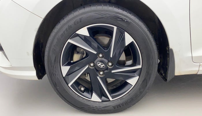 2020 Hyundai Verna SX (O) 1.5 CRDI AT, Diesel, Automatic, 91,500 km, Left Front Wheel