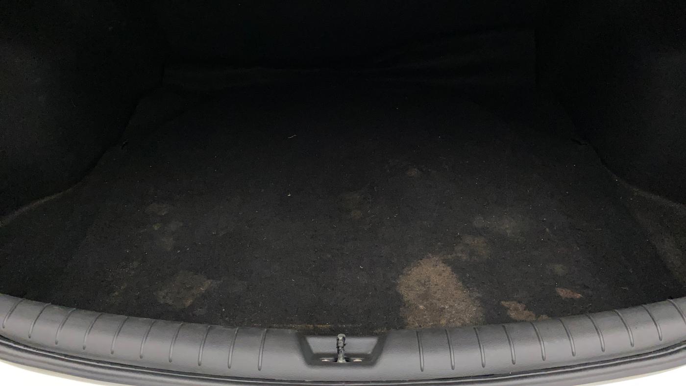 2020 Hyundai Verna SX (O) 1.5 CRDI AT, Diesel, Automatic, 91,500 km, Boot Inside