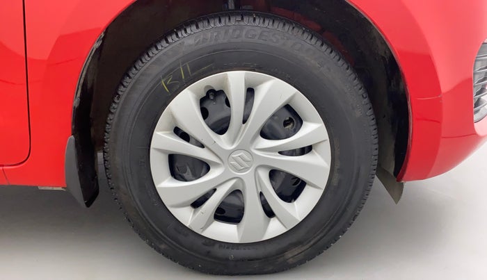 2022 Maruti Swift VXI, Petrol, Manual, 19,319 km, Right Front Wheel