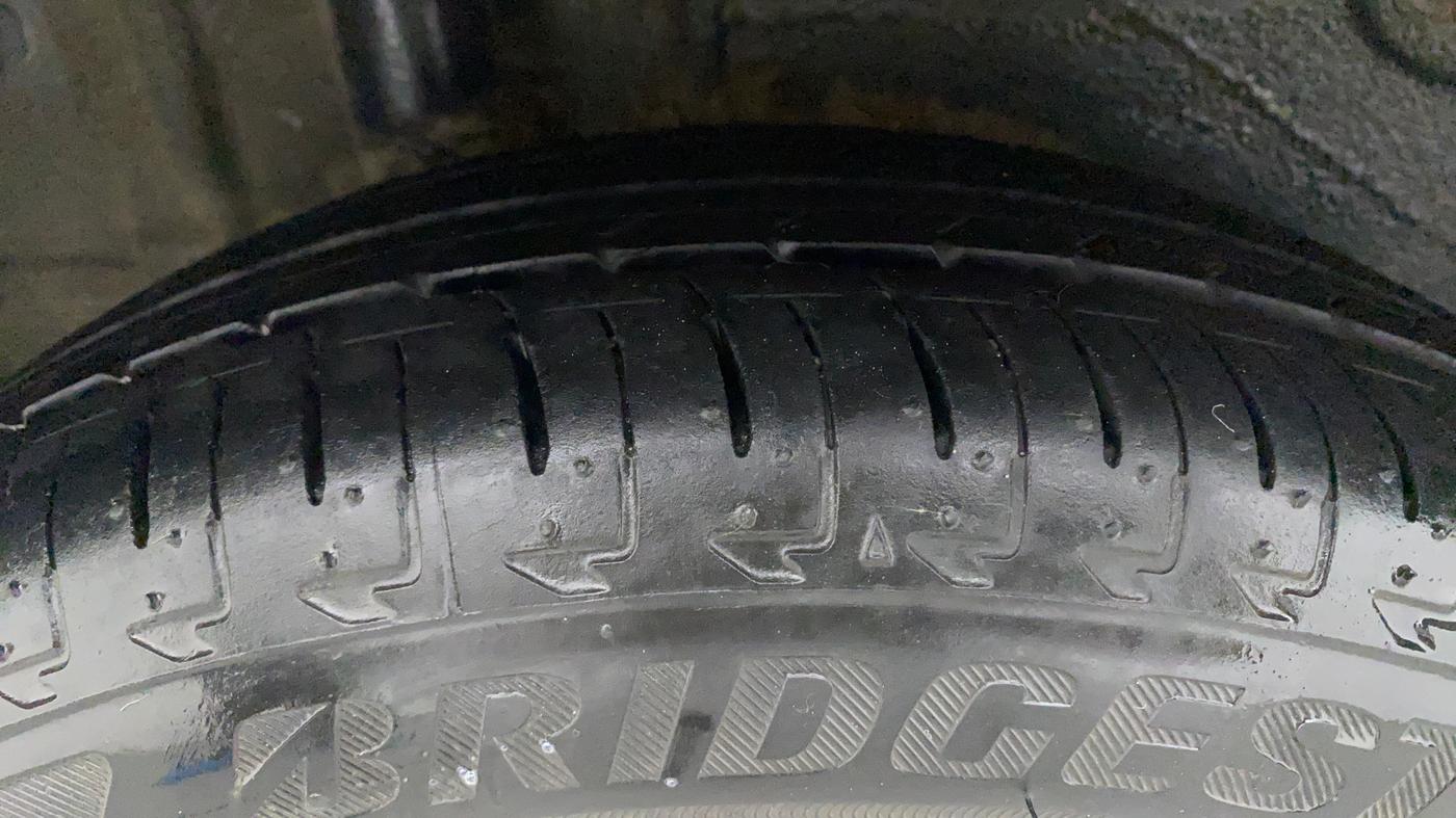 2022 Maruti IGNIS ZETA 1.2, Petrol, Manual, 37,130 km, Right Rear Tyre Tread