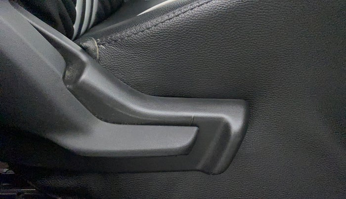 2022 Maruti IGNIS ZETA 1.2, Petrol, Manual, 37,130 km, Driver Side Adjustment Panel