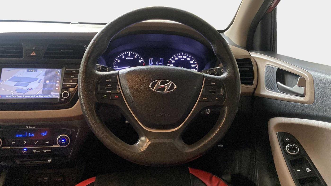 2017 Hyundai Elite i20 ASTA 1.2, Petrol, Manual, 42,644 km, Steering Wheel Close Up