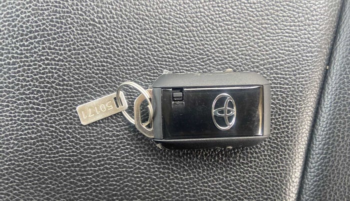 2020 Toyota Glanza G CVT, Petrol, Automatic, 2,689 km, Key Close Up