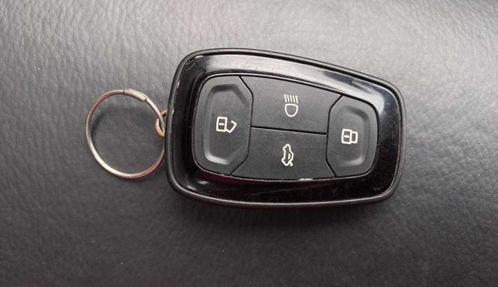 2019 Tata NEXON XZA PLUS PETROL, Petrol, Automatic, 74,168 km, Key Close Up