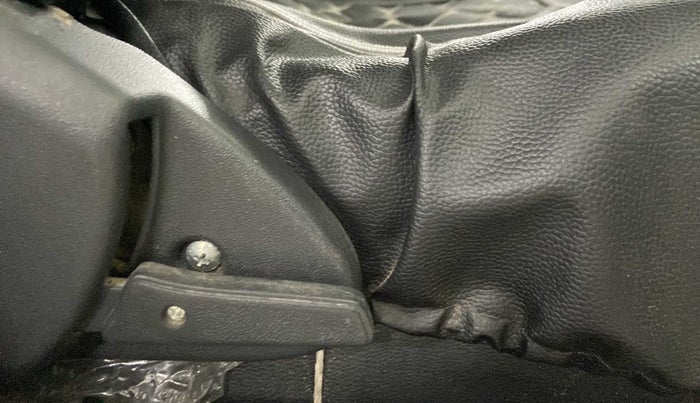 2018 Maruti Alto 800 LXI, Petrol, Manual, 24,731 km, Driver Side Adjustment Panel