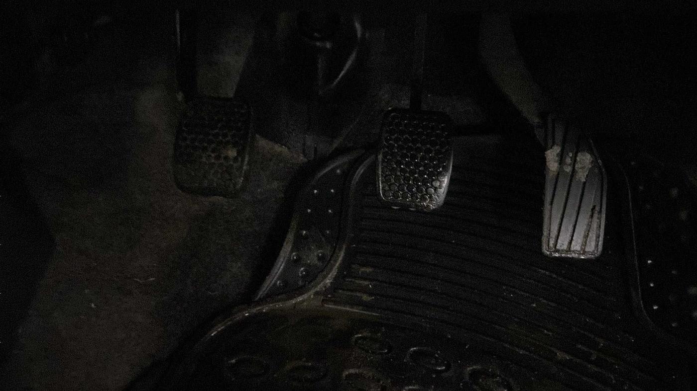 2018 Maruti Alto 800 LXI, Petrol, Manual, 24,731 km, Pedals
