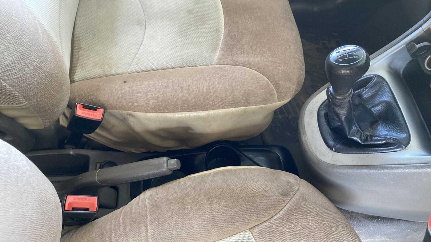 2012 Hyundai i10 MAGNA 1.2, Petrol, Manual, 23,104 km, Gear Lever
