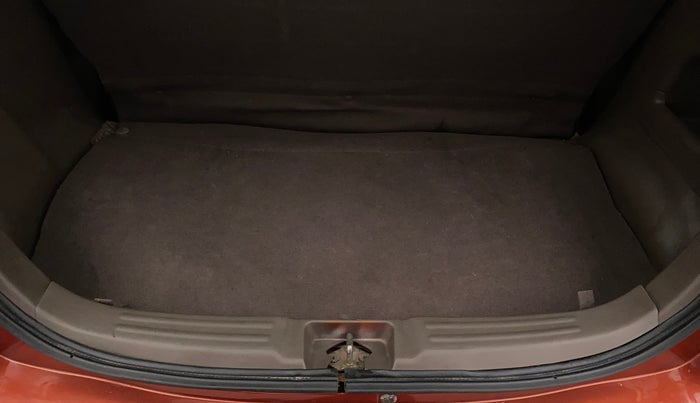 2010 Maruti Zen Estilo LXI, Petrol, Manual, 34,591 km, Boot Inside