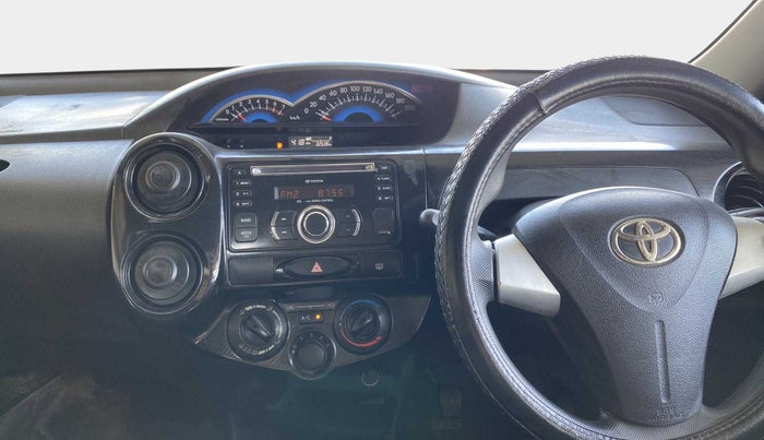 2015 Toyota Etios CROSS 1.4 GD, Diesel, Manual, 32,546 km, Infotainment System
