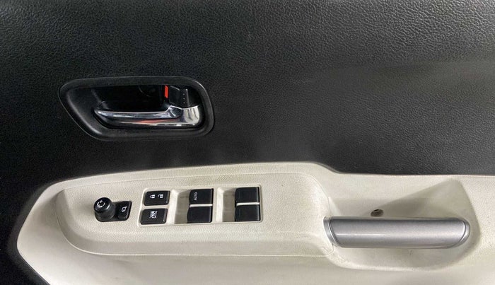 2020 Maruti IGNIS ZETA 1.2, CNG, Manual, 23,438 km, Driver Side Door Panels Control