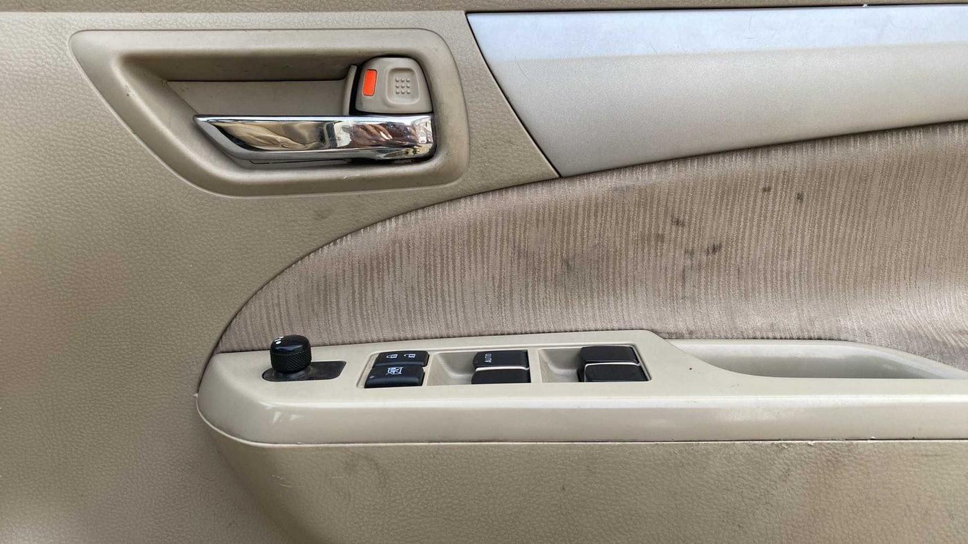 2013 Maruti Ertiga VDI, Diesel, Manual, 93,721 km, Driver Side Door Panels Control