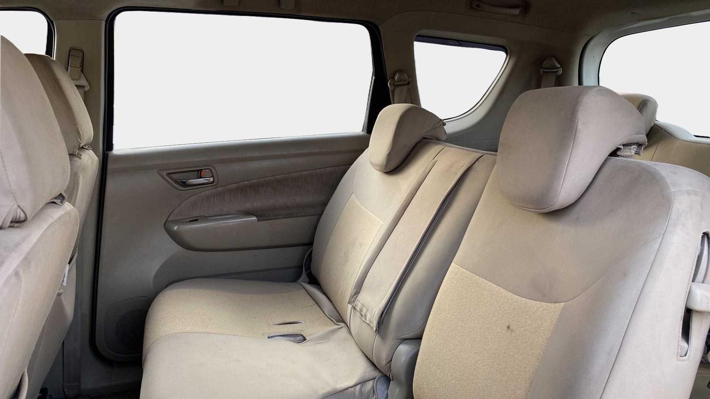 2013 Maruti Ertiga VDI, Diesel, Manual, 93,721 km, Right Side Rear Door Cabin
