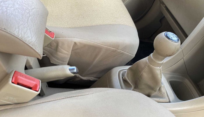 2013 Maruti Ertiga VDI, Diesel, Manual, 93,721 km, Gear Lever