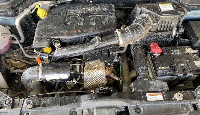 2021 Mahindra XUV300 W6 1.2 PETROL, Petrol, Manual, 22,195 km, Open Bonet