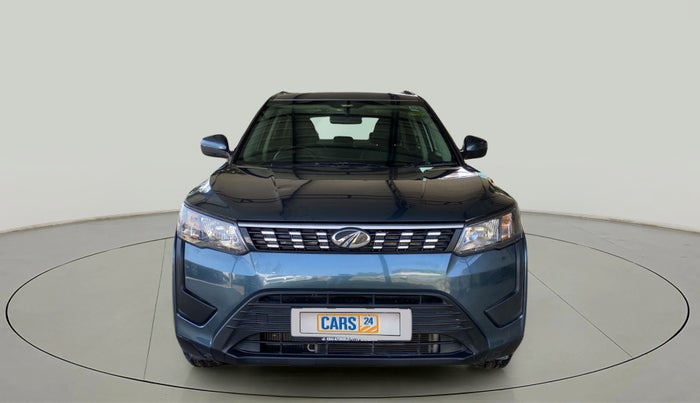 2021 Mahindra XUV300 W6 1.2 PETROL, Petrol, Manual, 22,195 km, Front