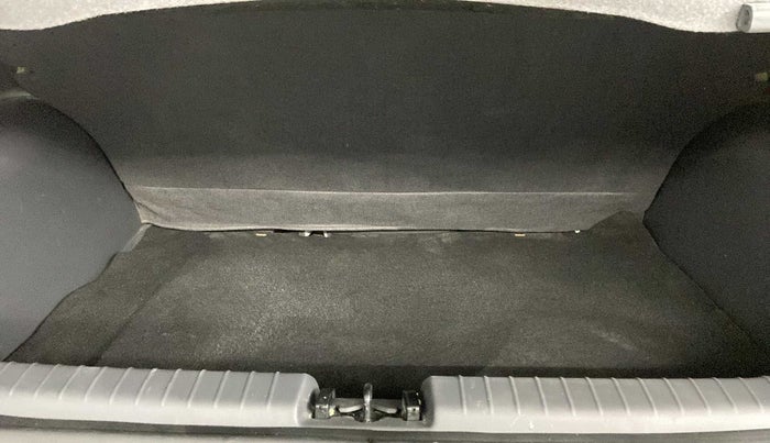 2019 Hyundai GRAND I10 NIOS SPORTZ 1.2 KAPPA VTVT, Petrol, Manual, 20,053 km, Boot Inside
