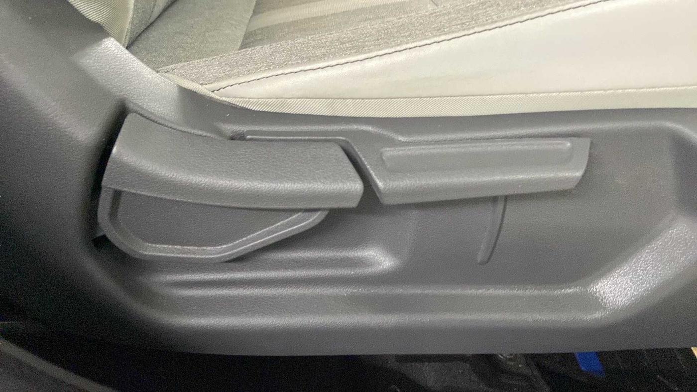 2019 Hyundai GRAND I10 NIOS SPORTZ 1.2 KAPPA VTVT, Petrol, Manual, 20,053 km, Driver Side Adjustment Panel