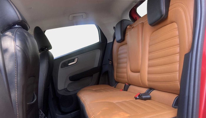 2020 Tata ALTROZ XZ PETROL, Petrol, Manual, 15,887 km, Right Side Rear Door Cabin