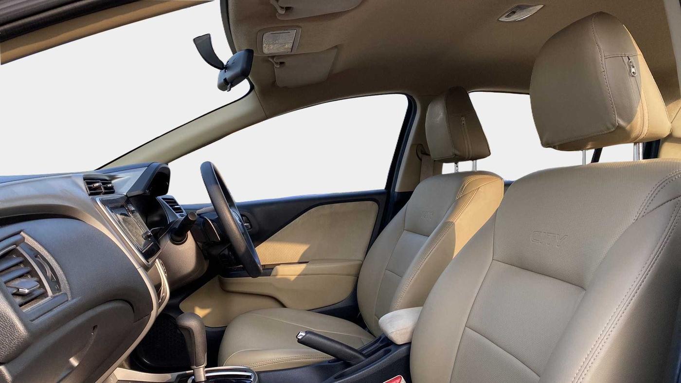 2019 Honda City 1.5L I-VTE V CVT, Petrol, Automatic, 36,273 km, Right Side Front Door Cabin