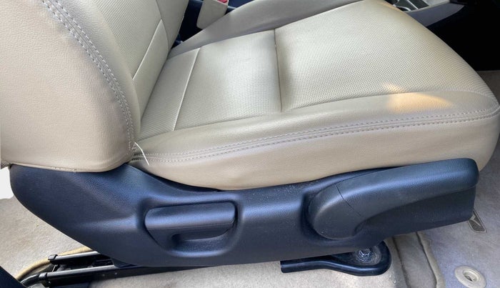 2019 Honda City 1.5L I-VTE V CVT, Petrol, Automatic, 36,273 km, Driver Side Adjustment Panel