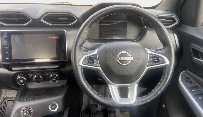 2022 Nissan MAGNITE XV PREMIUM, Petrol, Manual, 30,847 km, Steering Wheel Close Up