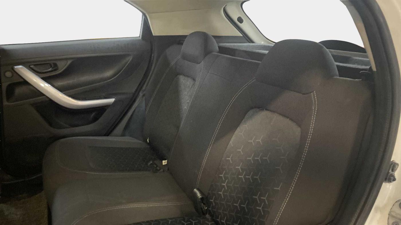 2022 Tata NEXON XM PETROL, Petrol, Manual, 39,217 km, Right Side Rear Door Cabin
