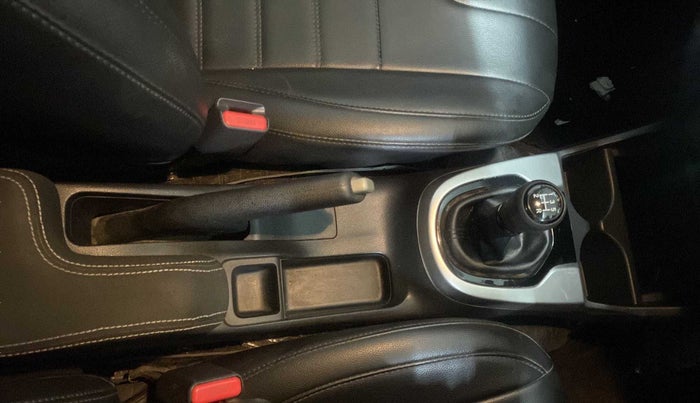 2019 Honda WR-V 1.2L I-VTEC VX MT, Petrol, Manual, 16,123 km, Gear Lever