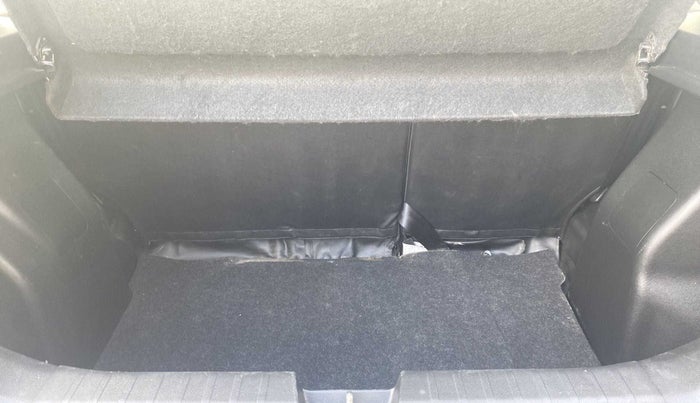 2020 Maruti Baleno ZETA CVT PETROL 1.2, Petrol, Automatic, 24,737 km, Boot Inside