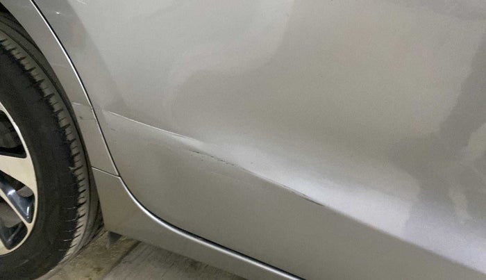 2021 Maruti Baleno ZETA PETROL 1.2, Petrol, Manual, 47,836 km, Right rear door - Slightly dented