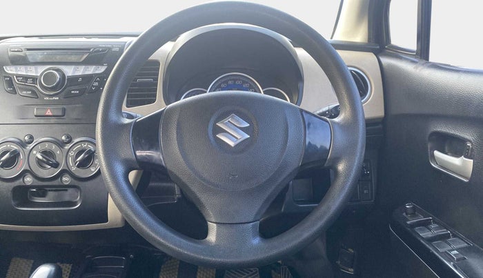 2018 Maruti Wagon R 1.0 VXI AMT, CNG, Automatic, 83,892 km, Steering Wheel Close Up