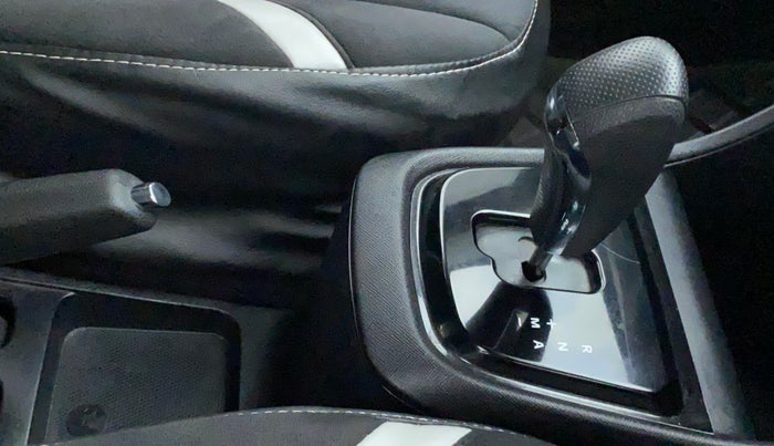 2022 Tata PUNCH ACCOMPLISHED DAZZLE PACK AMT, Petrol, Automatic, 14,494 km, Gear Lever