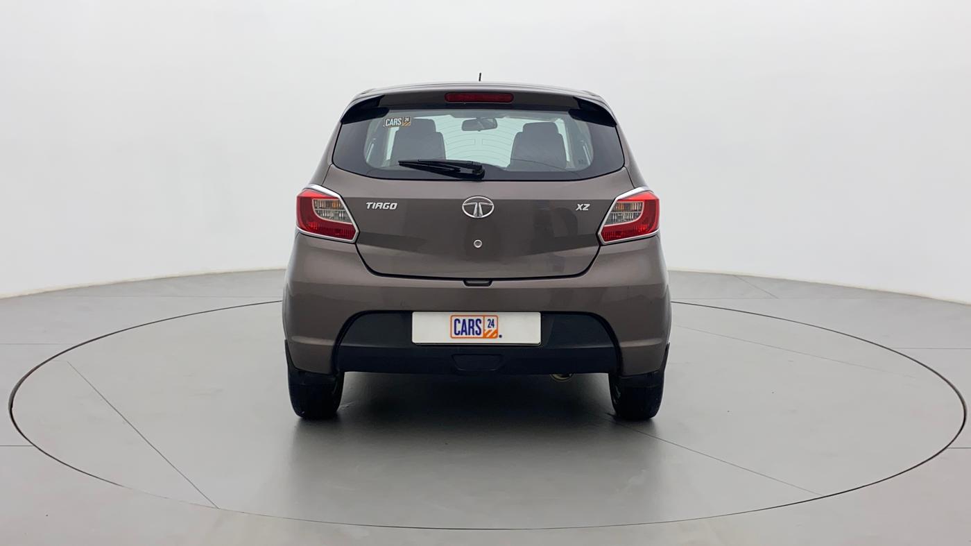 2017 Tata Tiago XZ PETROL, Petrol, Manual, 1,20,924 km, Back/Rear