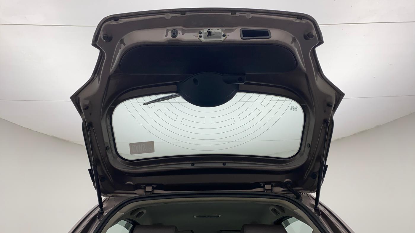 2017 Tata Tiago XZ PETROL, Petrol, Manual, 1,20,924 km, Boot Door Open