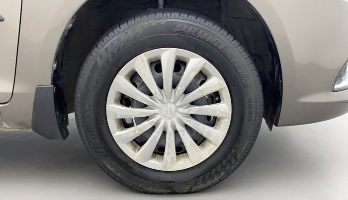 2016 Maruti Swift Dzire VXI, Petrol, Manual, 88,886 km, Right Front Wheel