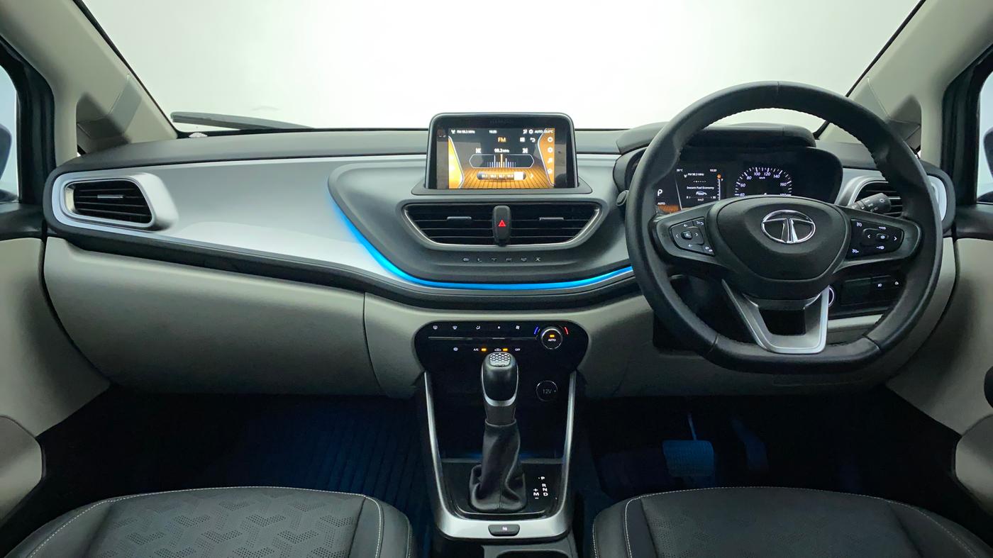 2022 Tata ALTROZ XZA PLUS, Petrol, Automatic, 5,922 km, Dashboard