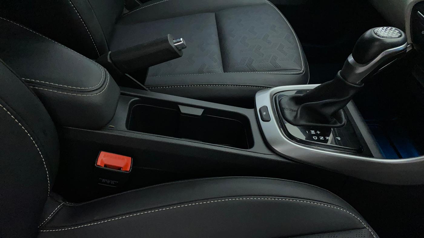 2022 Tata ALTROZ XZA PLUS, Petrol, Automatic, 5,922 km, Gear Lever