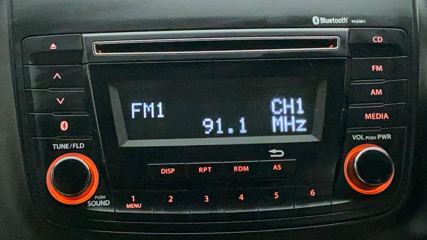 2018 Maruti Dzire ZDI, Diesel, Manual, 71,739 km, Infotainment System