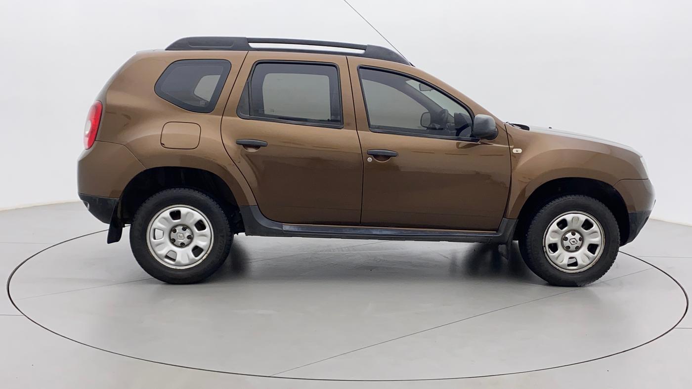 2013 Renault Duster 85 PS RXE DIESEL, Diesel, Manual, 1,16,411 km, Right Side View
