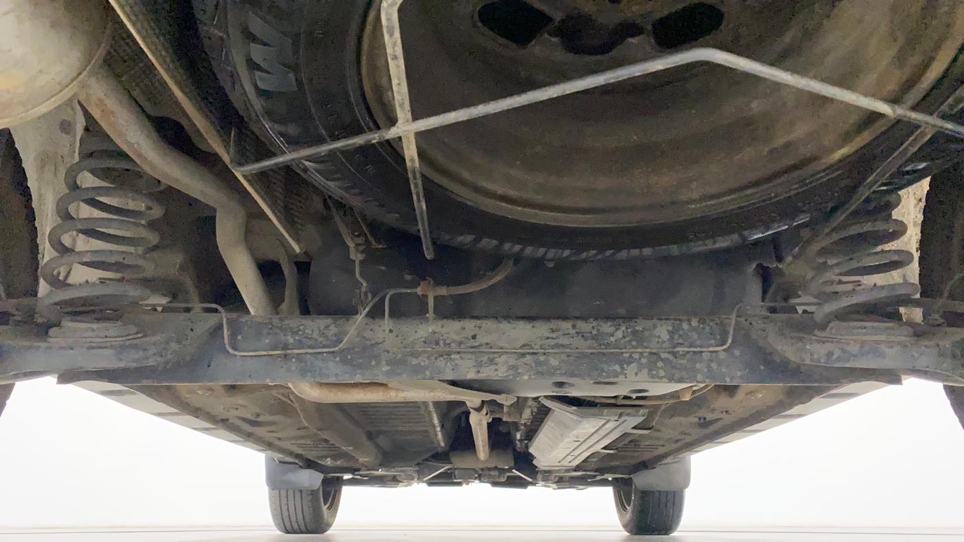 2013 Renault Duster 85 PS RXE DIESEL, Diesel, Manual, 1,16,411 km, Rear Underbody