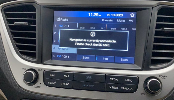 2018 Hyundai Verna 1.6 VTVT SX, Petrol, Manual, 32,248 km, Infotainment system - GPS Card not working/missing